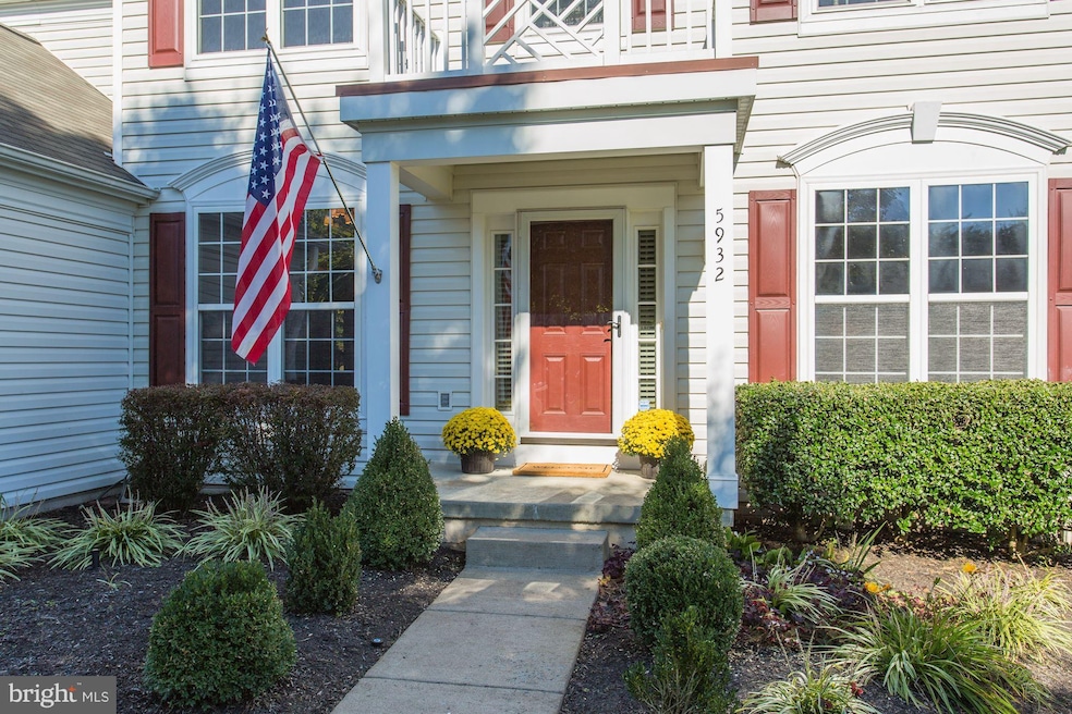 5932 Moonbeam Dr, Woodbridge, VA 22193 - photo 1