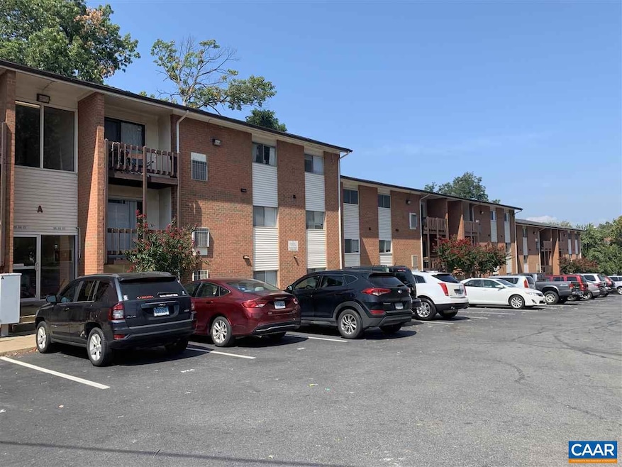 1215 Wertland St unit C42, Charlottesville, VA 22903 - photo 1