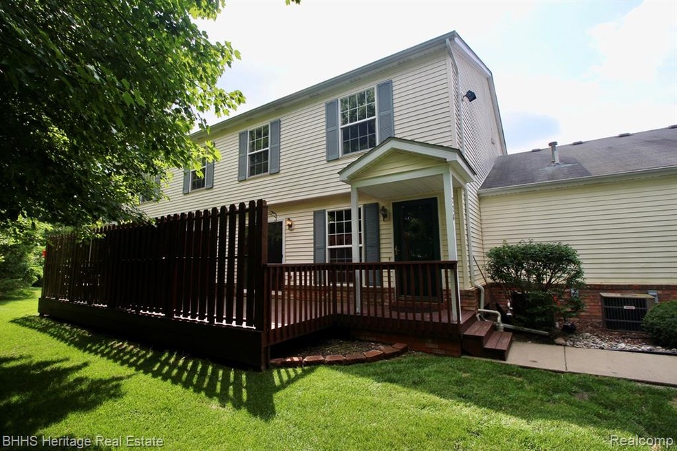 Front view of home