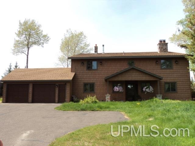 4249 Cedar Bay Rd, Calumet, MI 49913 - photo 1