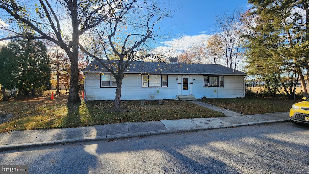 131 Jessup St, Paulsboro, NJ 08066 - photo 1