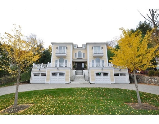 49 Lee St unit 49, Brookline, MA 02445 - photo 1