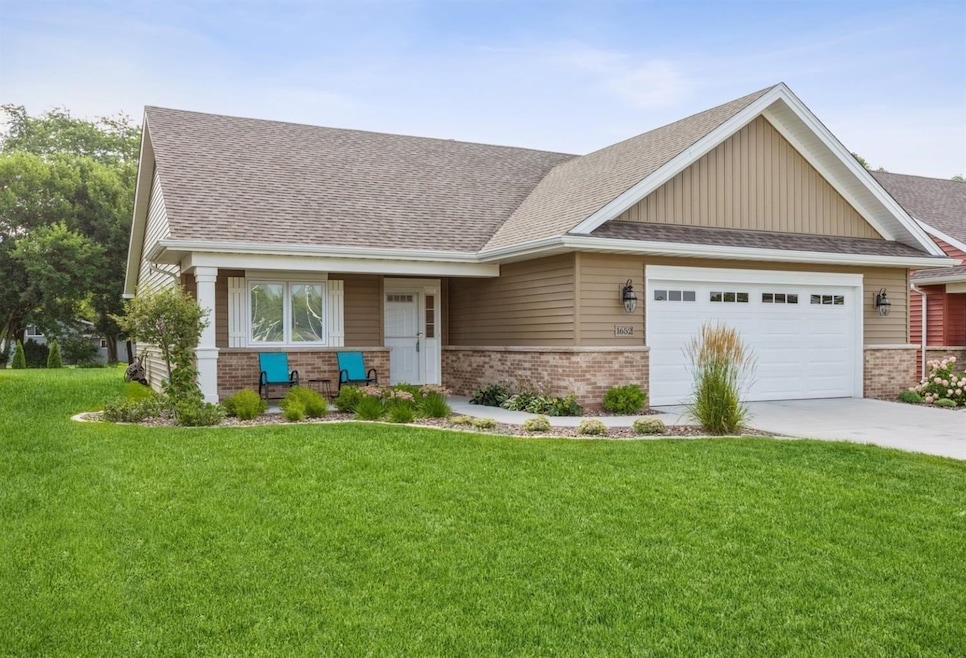 1652 Carroll Ct, Crown Point, IN 46307 - photo 1