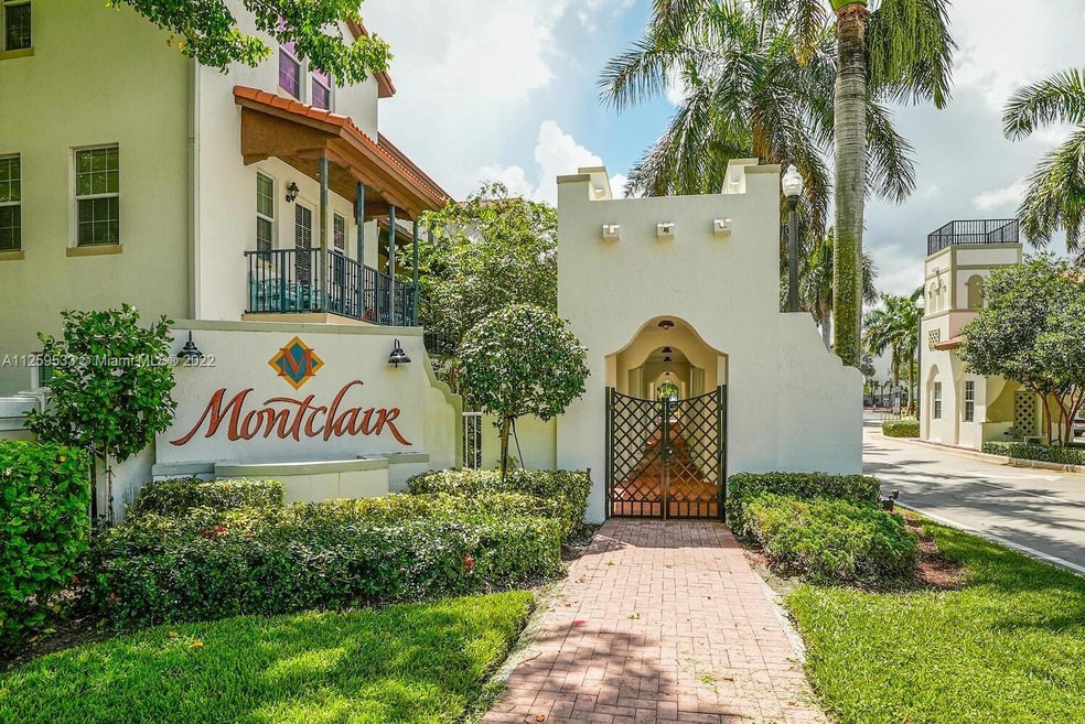 Montclair community entrance