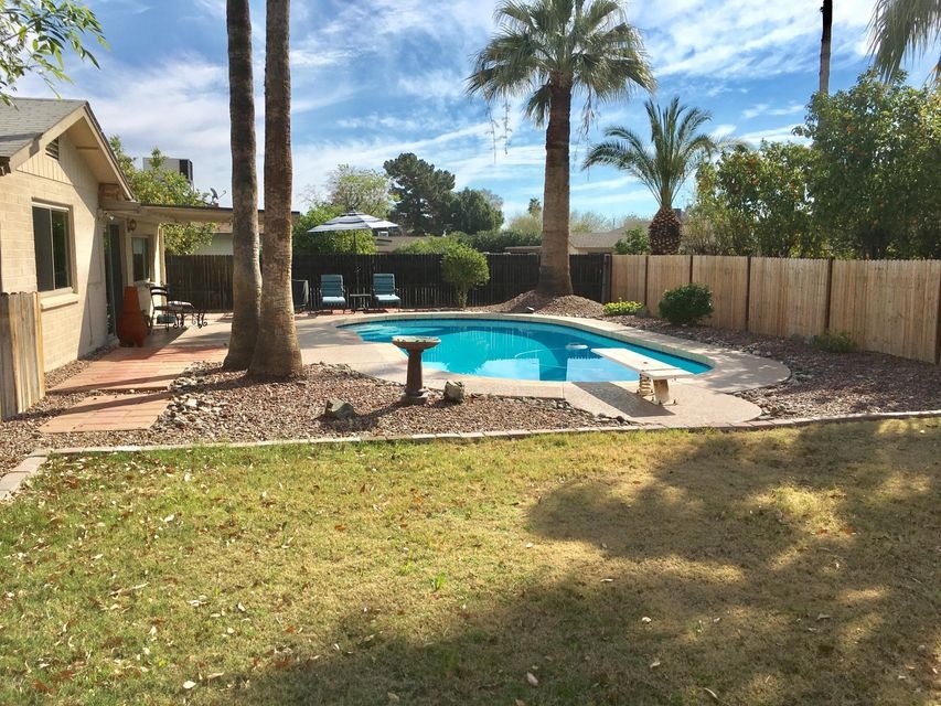 pool view