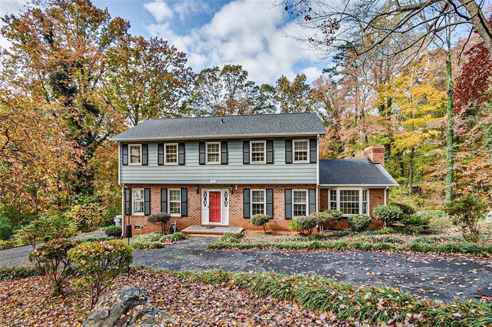 1061 Oakmont Dr, Asheboro, NC 27205 - photo 1