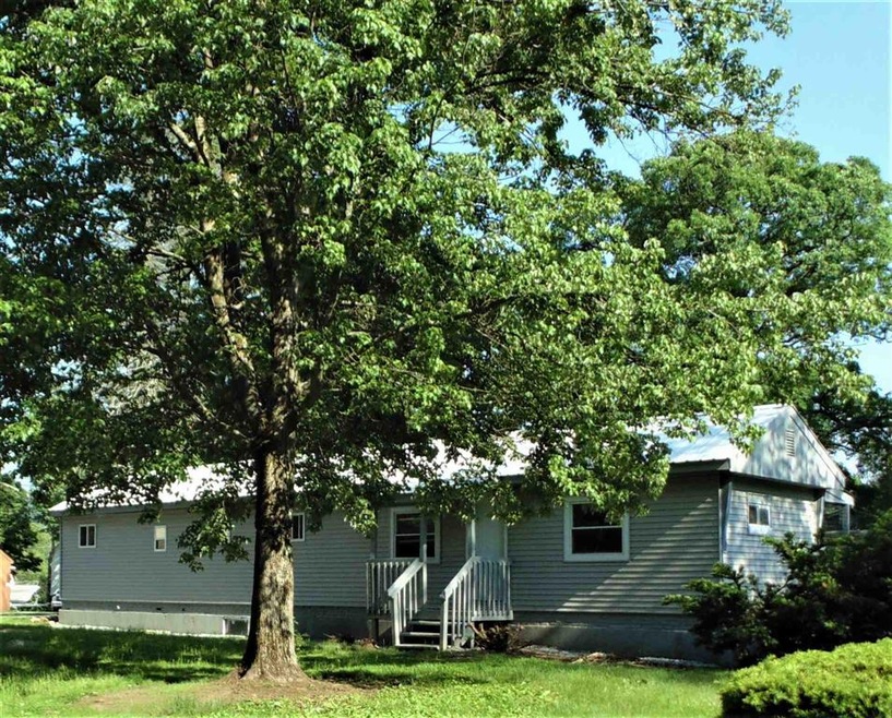 27 Whittemore St, Hillsborough, NH 03244 - photo 1