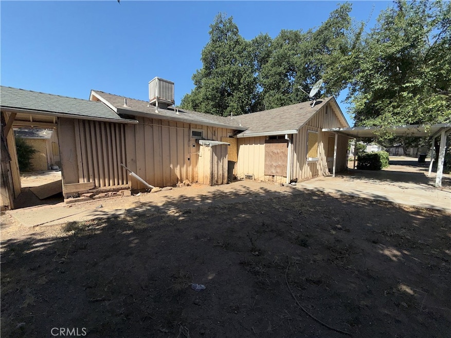 2915 Lanning Ave, Redding, CA 96001 - photo 1