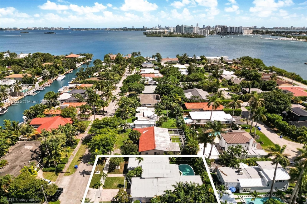 1120 NE 86th St, Miami, FL 33138 - photo 1