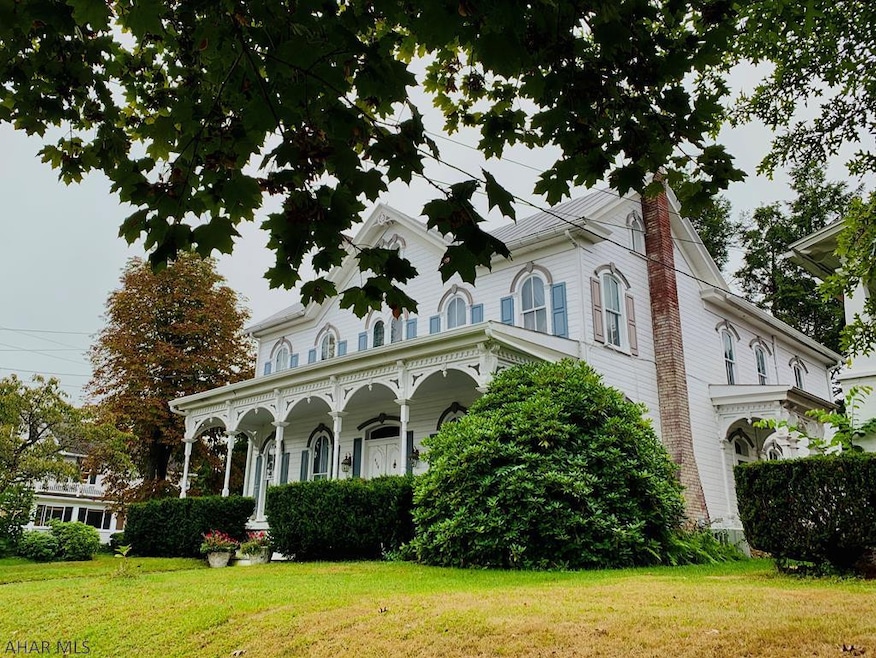 444 S Juliana St, Bedford, PA 15522 - photo 1