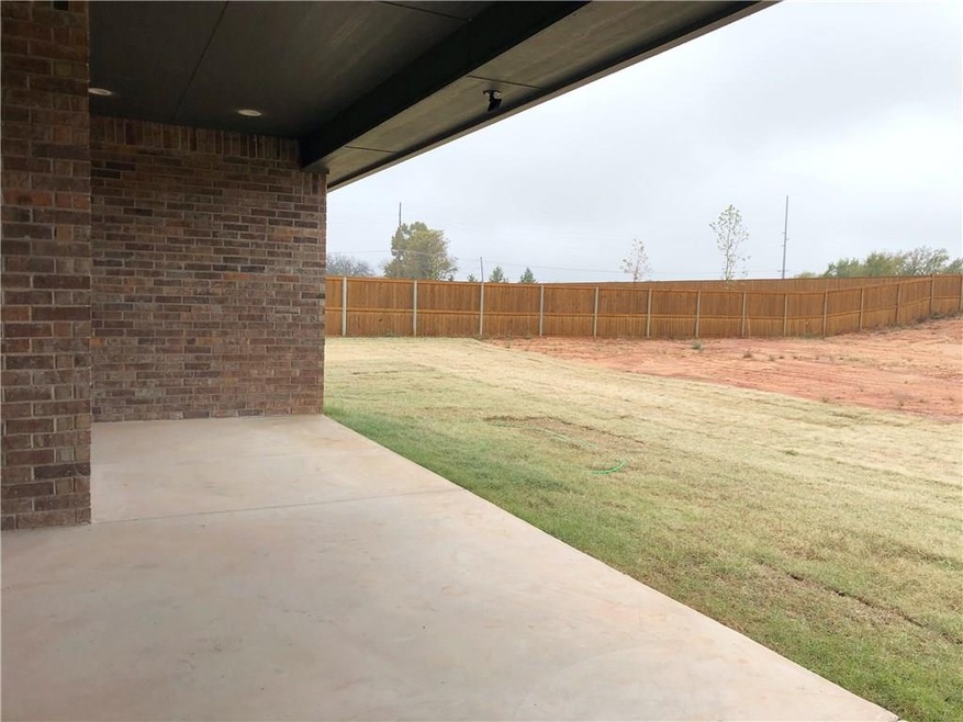 12858 Meadow Ridge Dr, Shawnee, OK 74801 - photo 1
