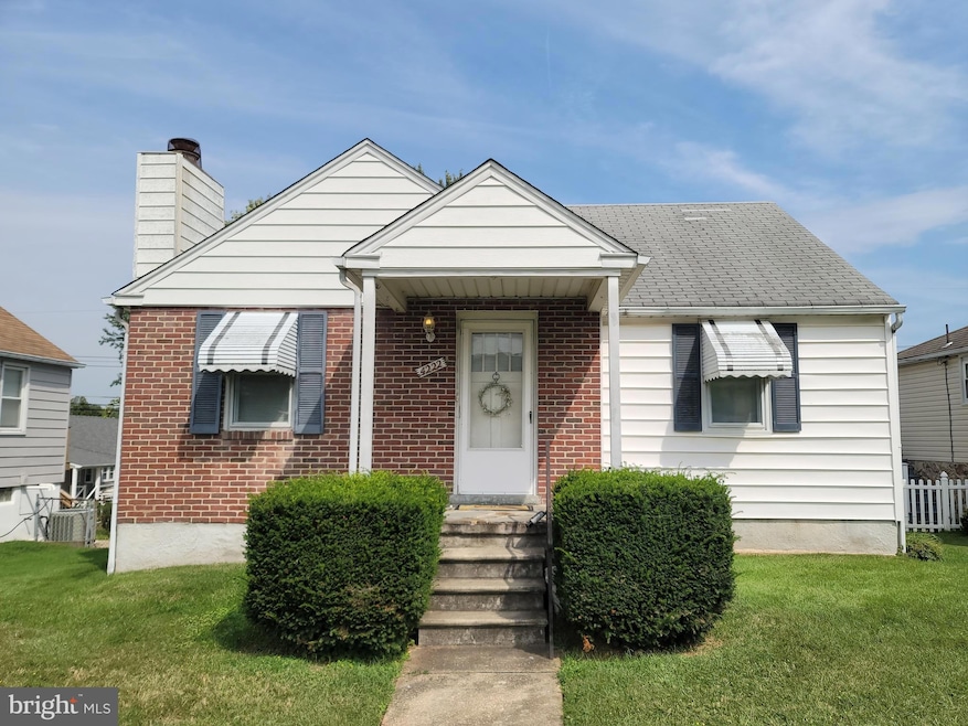 For Sale $259,900 • Co-Listing Agent