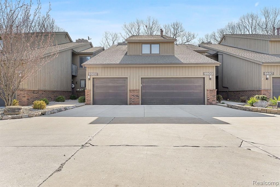 Welcome Home to 9901 Hawthorne
