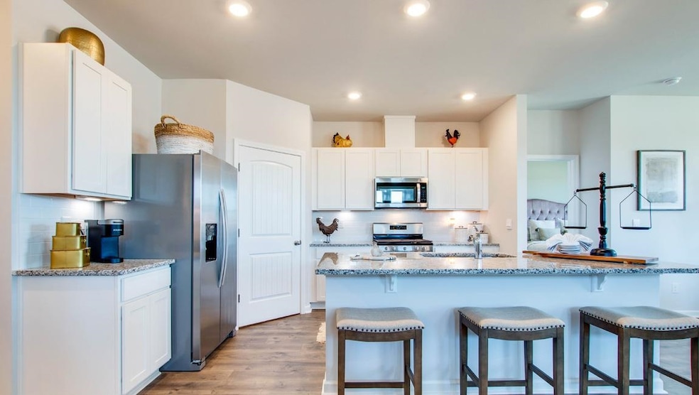 4297 Peach Run Ln, Millington, TN 38053 - photo 1