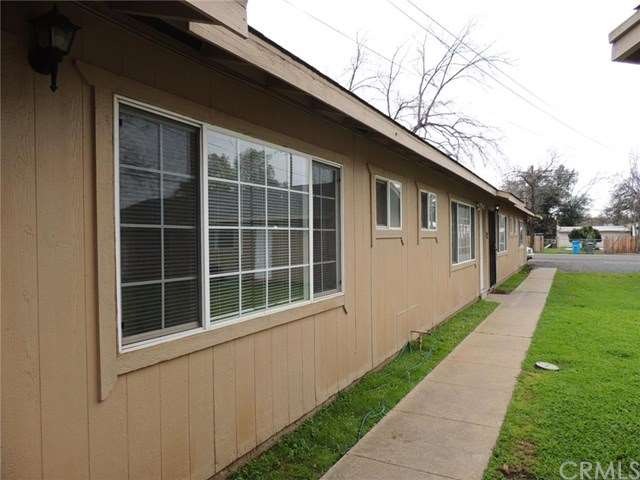 Front of four-unit building