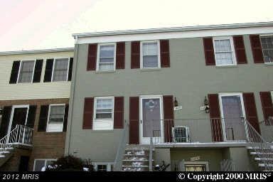 14457 Saint Germain Dr, Centreville, VA 20121 - photo 1