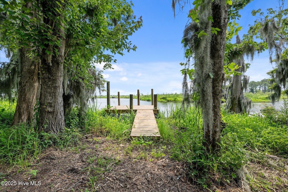Dock