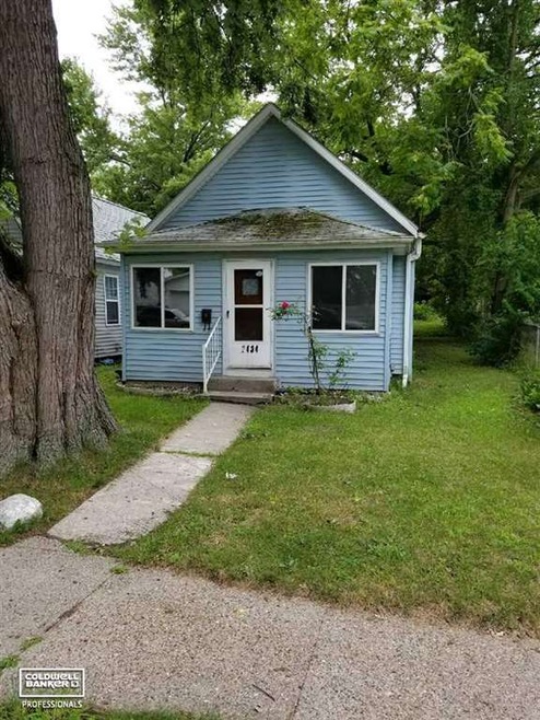 2434 Vanness St, Port Huron, MI 48060 - photo 1