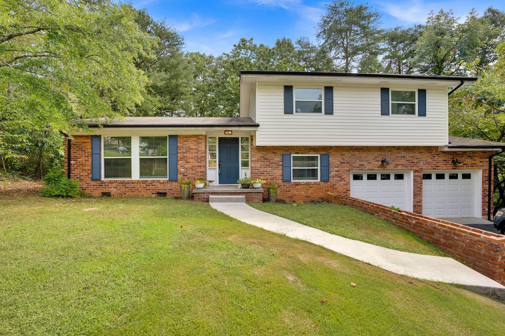 4508-Cloverdale-Loop-High-Res-Photos-8