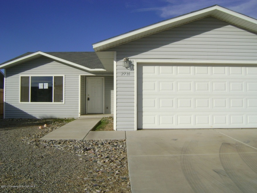 2716 Parque de Oeste Dr, Farmington, NM 87401 - photo 1