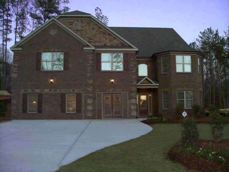 Exterior Front. *STOCK PHOTO* used for generic ref