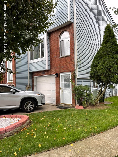 71 Pembrook Loop