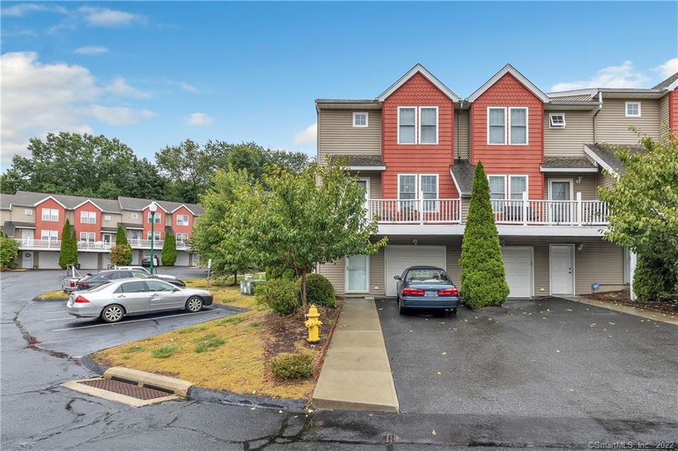 6 Miranda Ln unit 6, Stratford, CT 06615 - photo 1