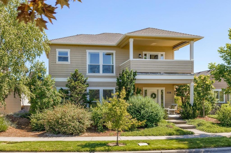 1116 Buck Point St, Central Point, OR 97502 - photo 1