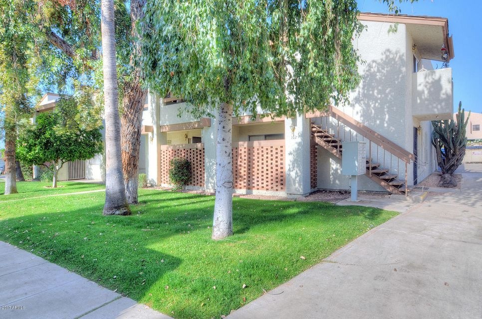 8808 N 8th St unit 102, Phoenix, AZ 85020 - photo 1