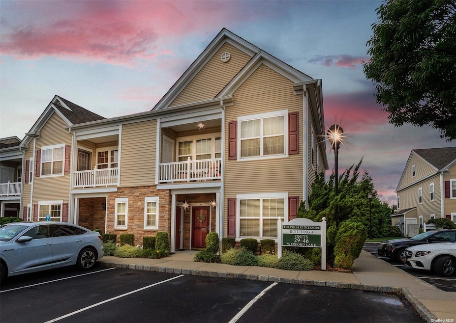 29 Wexford Ln, Oceanside, NY 11572 - photo 1