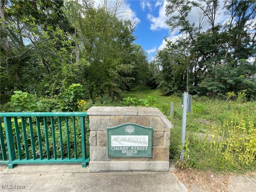 156 Cherry St W, Canal Fulton, OH 44614 - photo 1