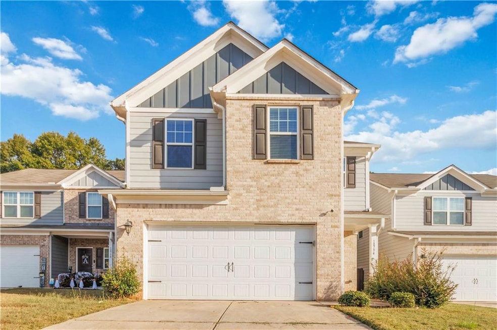 10794 Wheeler Trace, Hampton, GA 30228 - photo 1