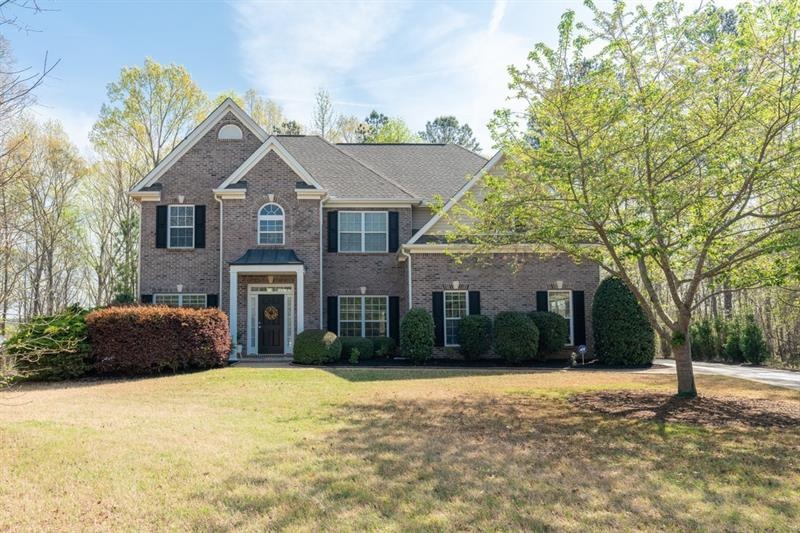 372 Yellowwood Dr, Sharpsburg, GA 30277 - photo 1