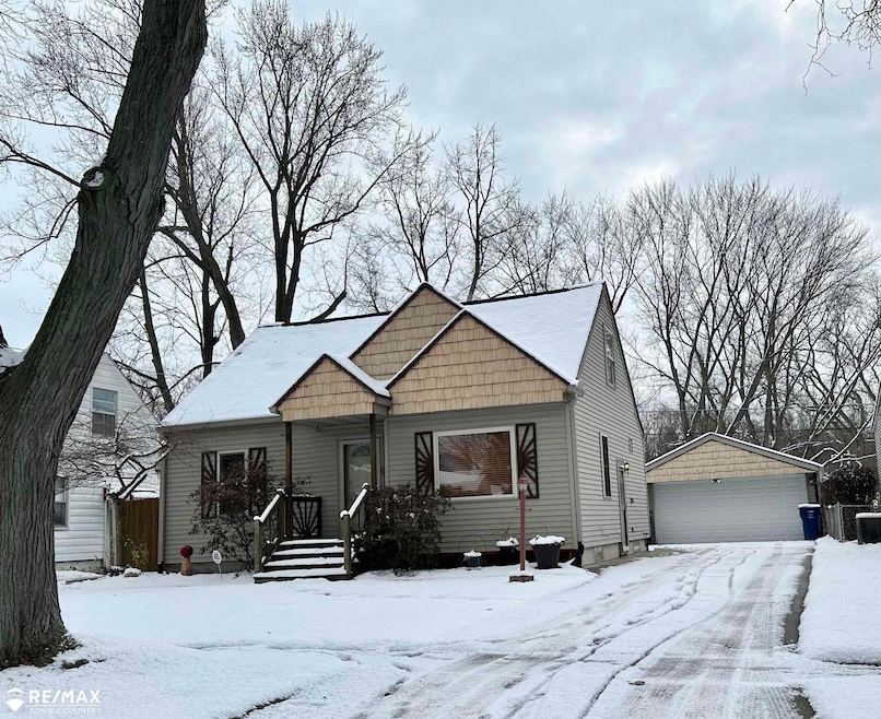 1809 Crestbrook Ln, Flint, MI 48507 - photo 1