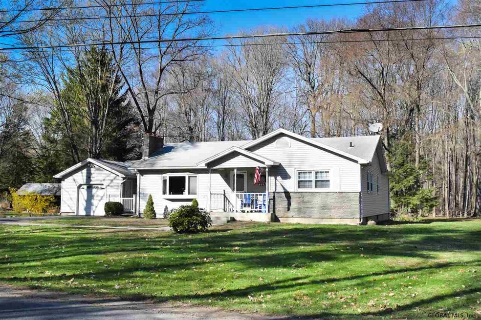 58 Vines Rd, Ballston Lake, NY 12019 - photo 1