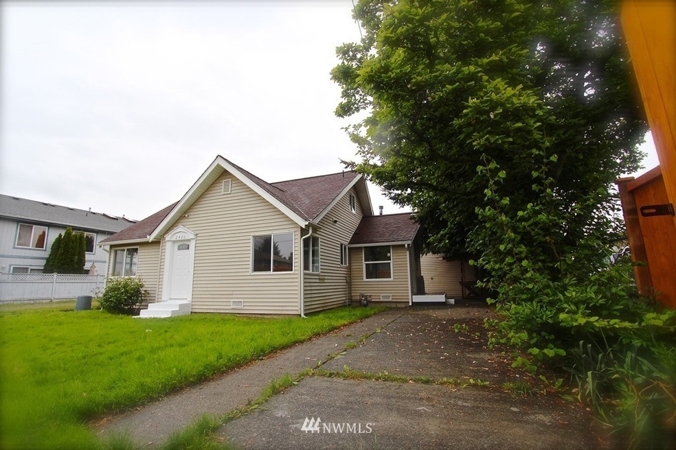 unlisted-address, Auburn, WA 98002 - photo 1