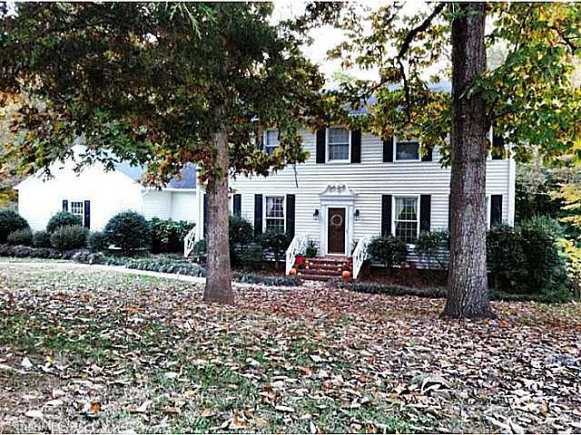 1050 N Rockridge Rd, Asheboro, NC 27205 - photo 1