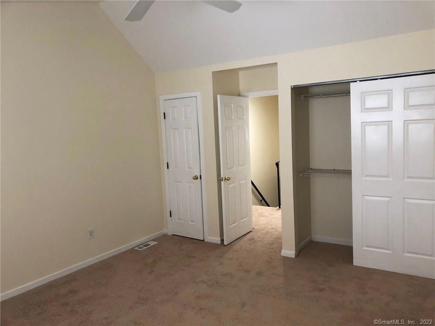 60 Crescent St unit 3, Stamford, CT 06906 - photo 1