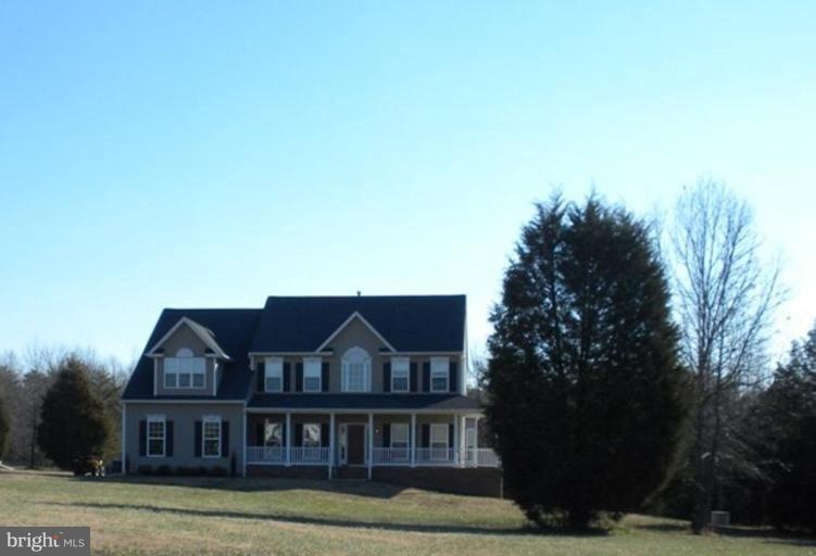 201 Revell Rd, Fredericksburg, VA 22405 - photo 1