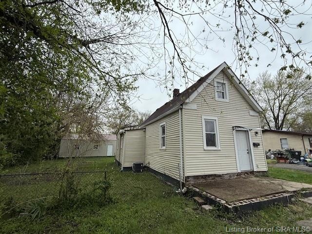 2524 McDonald St, New Albany, IN 47150 - photo 1