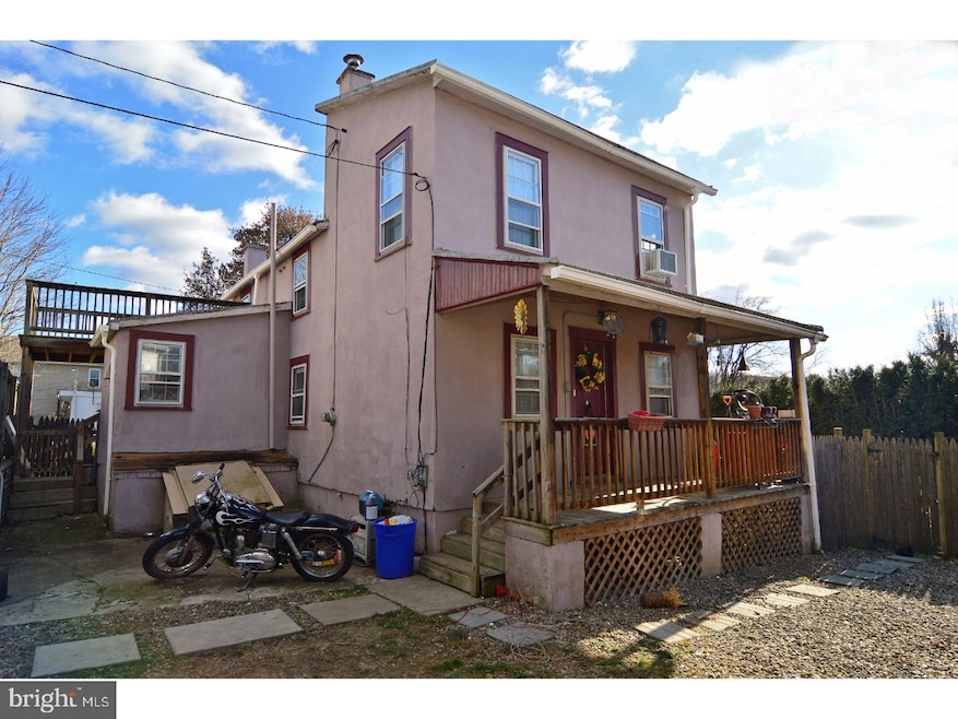 1128R Mount Laurel Ave, Temple, PA 19560 - photo 1