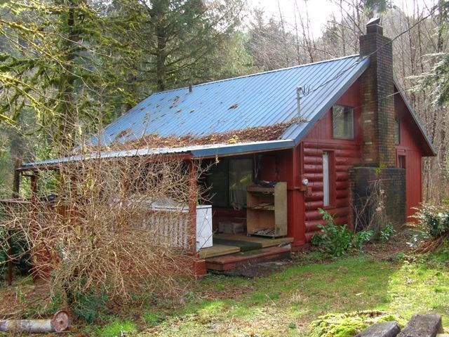 RUSTIC CABIN ON THE RIVER---