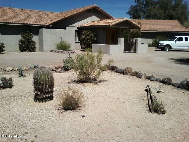 Calle De Los Arboles Ave