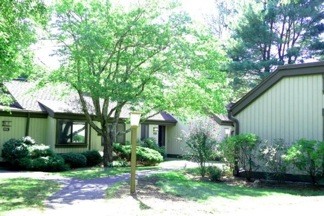 629B Heritage Village unit B, Southbury, CT 06488 - photo 1