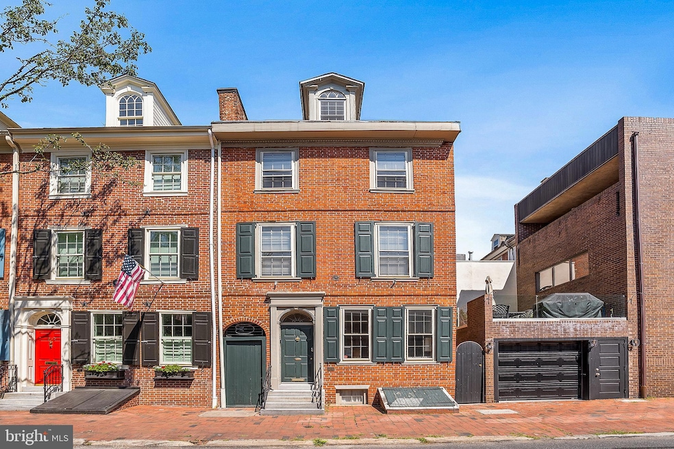 Sold $840,000 • Co-Listing Agent