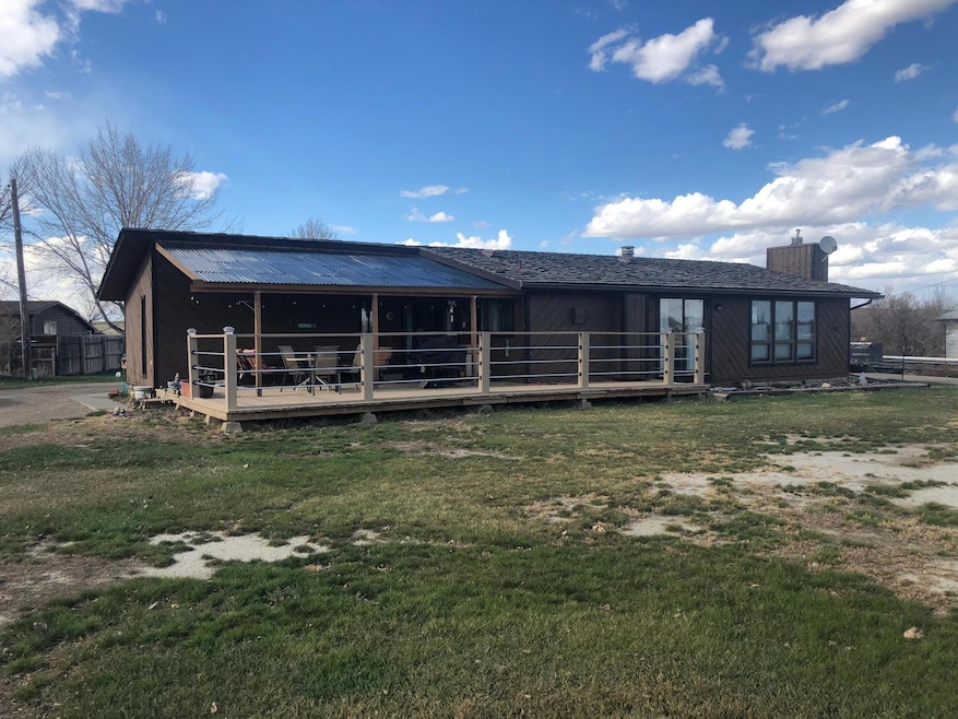 2405 Old Post Rd, Havre, MT 59501 - photo 1