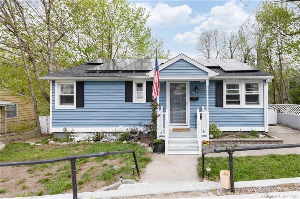 71 Brookview Ave, Waterbury, CT 06706 - photo 1
