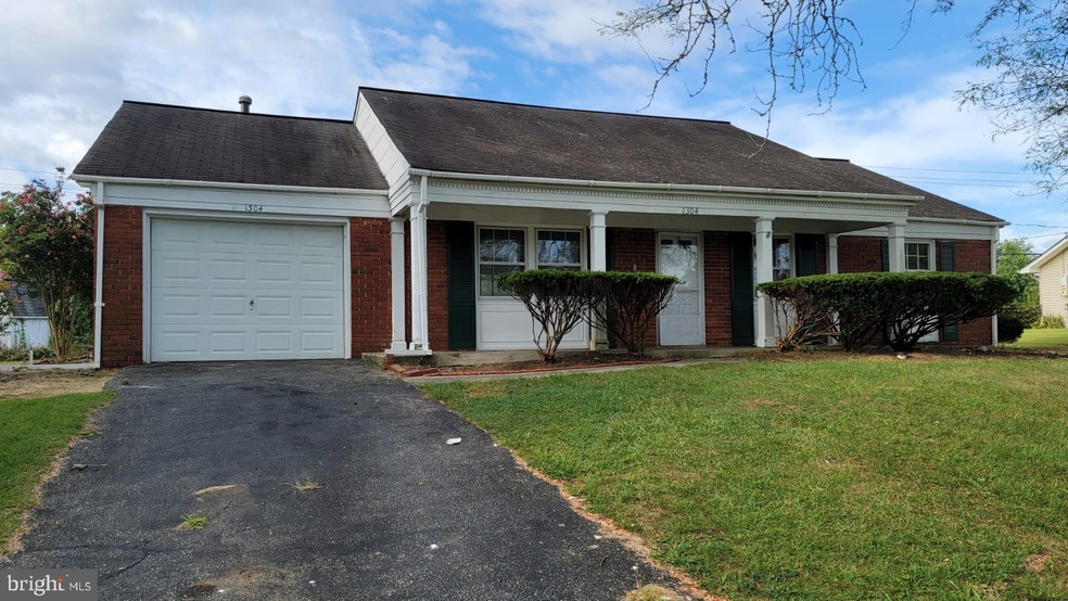 1304 Palm Ln, Bowie, MD 20716 - photo 1