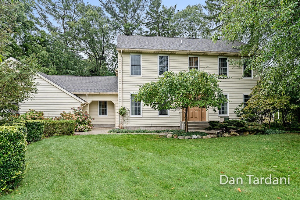4840SomersetCt02Lores