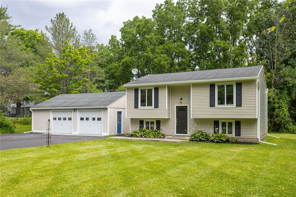 Pending $249,900 • Co-Listing Agent